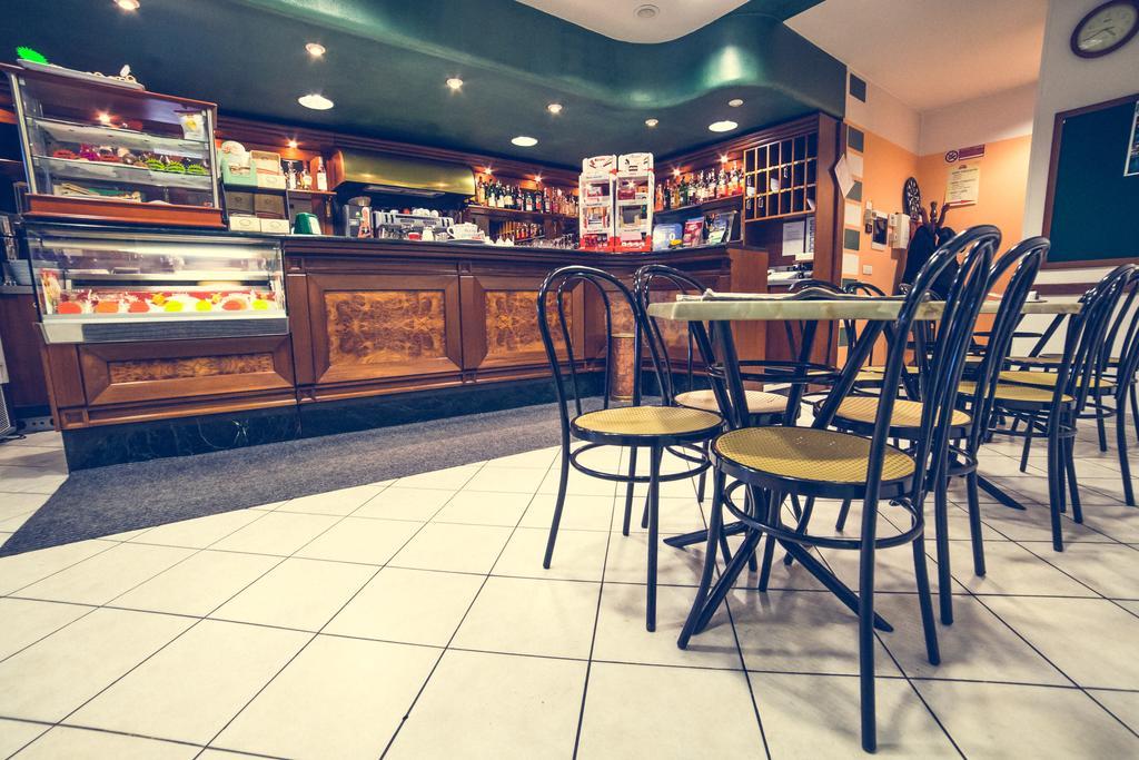 Hotel La Gaietta Millesimo Dış mekan fotoğraf