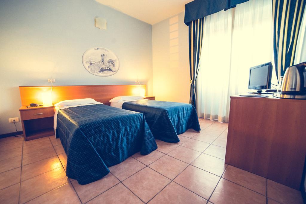 Hotel La Gaietta Millesimo Dış mekan fotoğraf